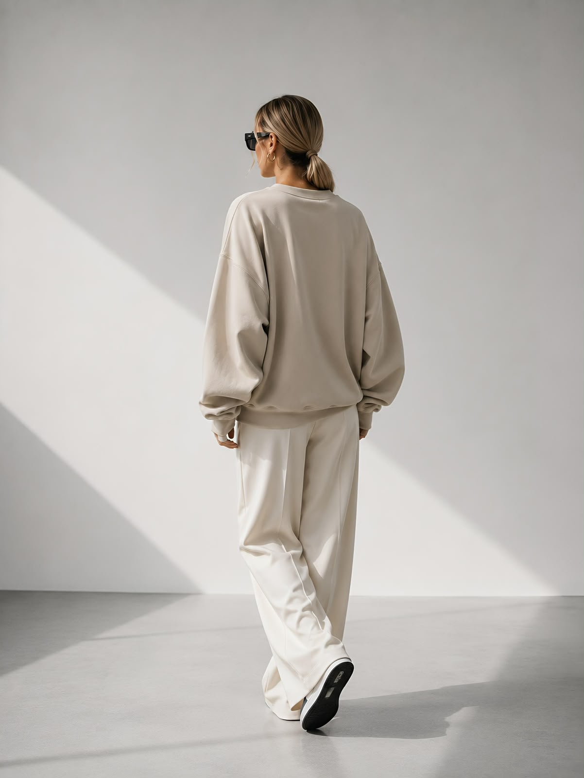 Kadın Pamuk Üç İplik Şardonlu Yumuşak Dokulu Oversize Sweatshirt
