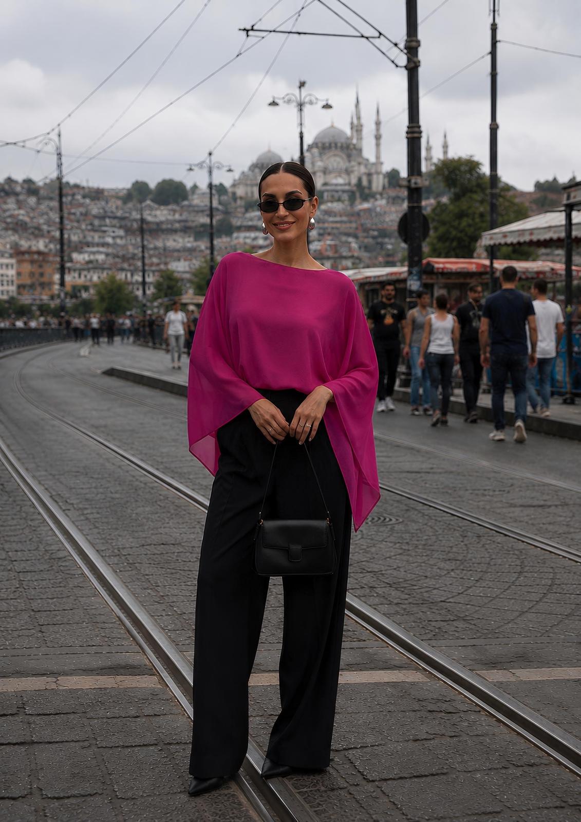 Etoile Drapeli Tesettüre Uyumlu Akışkan Viskon Premium Dokulu Kayık Yaka Şık Bluz\Panço\Pelerin
