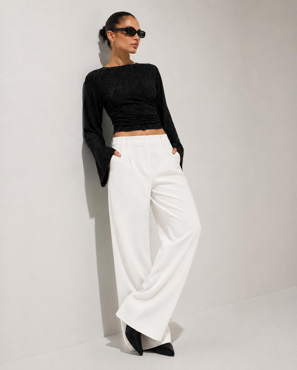 Hira Clothing Özel Seri Jakarlı Bel Oturtmalı Tesettüre Uyumlu Drapeli Bluz/Top